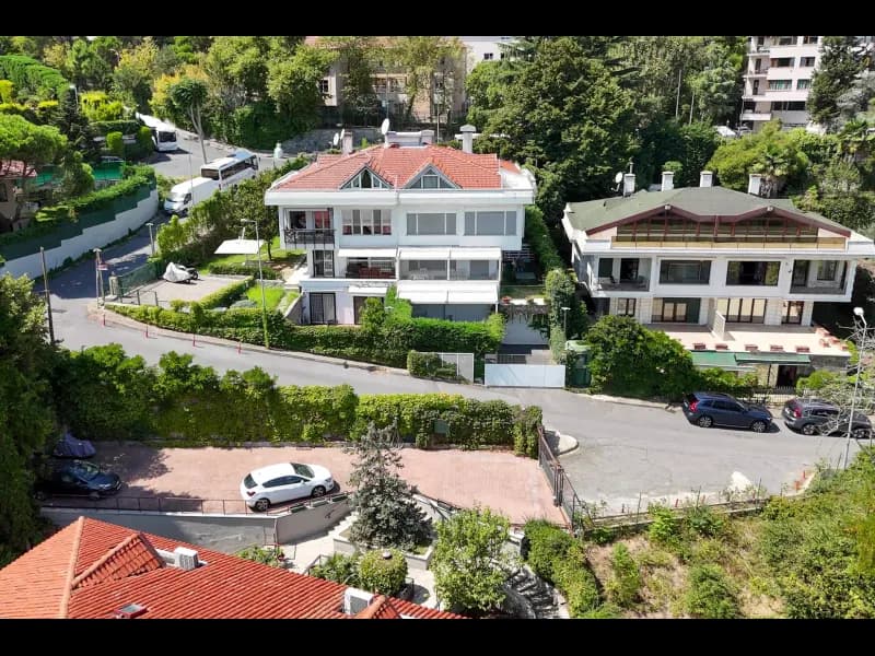 Bebek Yokusu Özenli Sokak 650m2 Boğaz Manzaralı Özel Villa /LUX - İstanbul, Beşiktaş, Bebek Mah
