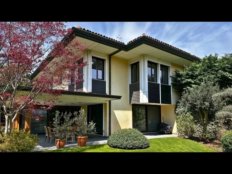 Sarıyer Sedatkent'te Boğaz Manzaralı Satılık Villa 400m² /LUX - İstanbul, Sarıyer, Çayırbaşı Mah