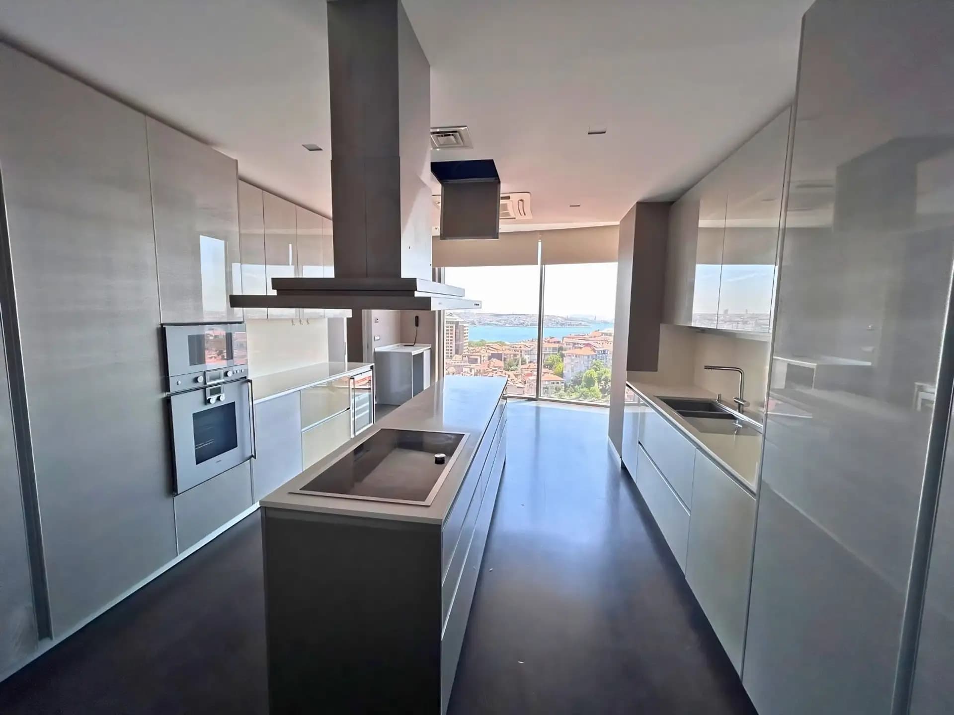 Maçka Armani Residence Boğaz Manzaralı 435m2 Kiralık Daire 