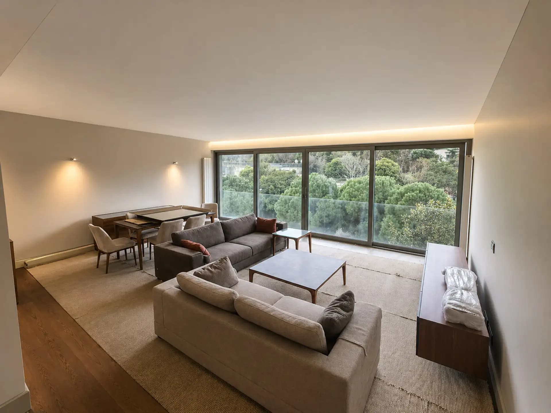 Nest Ortaköy Sitesinde Satılık Geniş ve Modern 3,5+1 Daire 