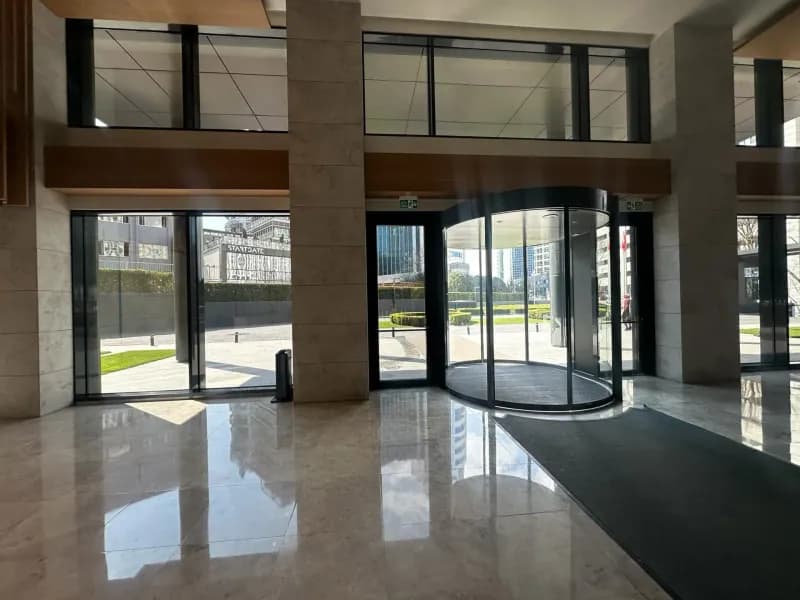 Maslak A Plus Plazada 3000m2 Dekorasyonlu Kiralık Ofis - İstanbul / Sarıyer