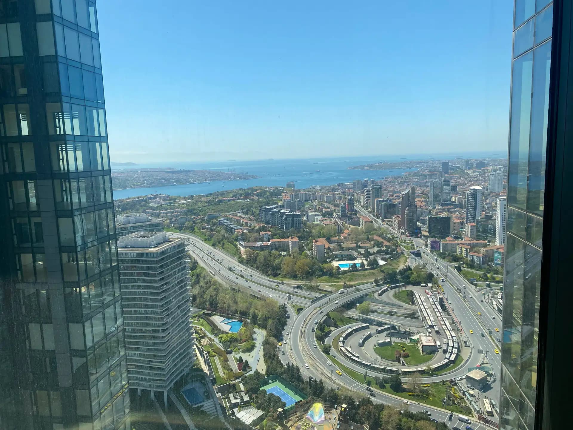 Çiftçi Towers Yüksek Kat Boğaz Manzaralı Satılık 3+1 Daire