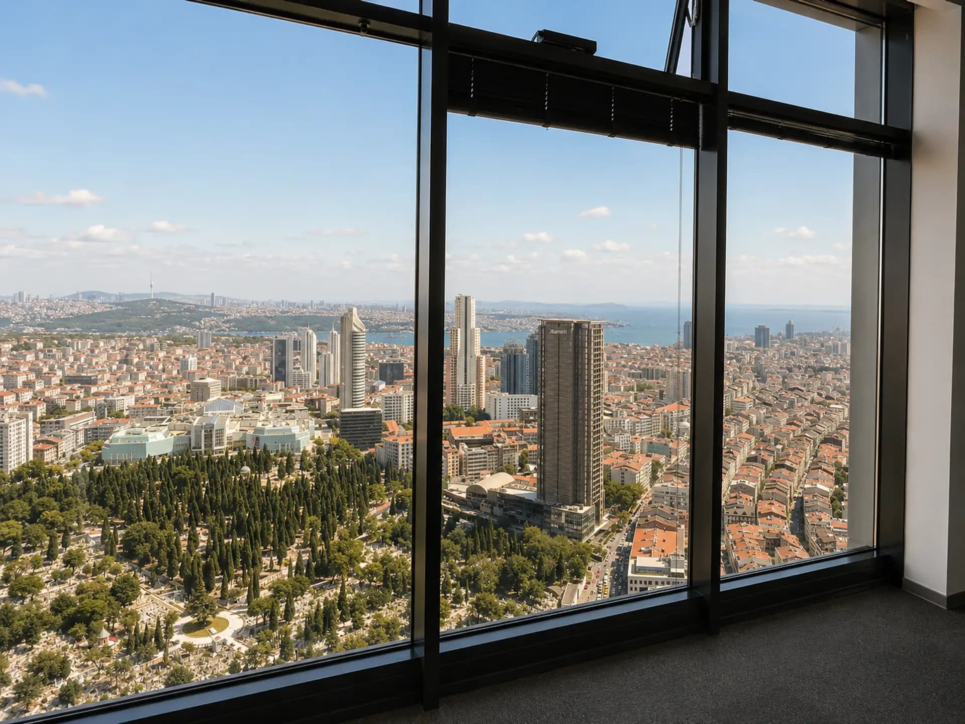 Nurol Tower Satış Ofisinden Boğaz Manzaralı Yüksek Kat Satılık Ofis 